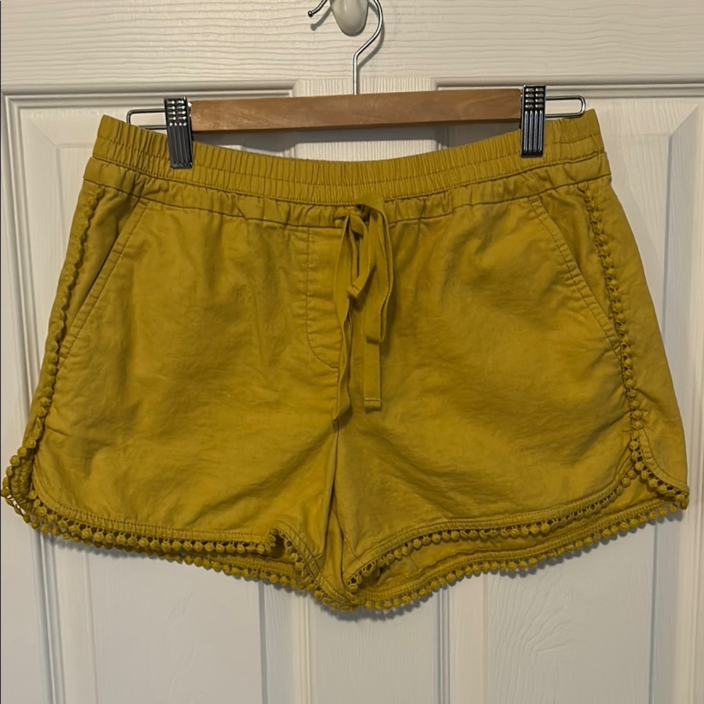 LOFT OUTLET Mustard Yellow Linen Blend Elastic Shorts with Pompom Trim Small